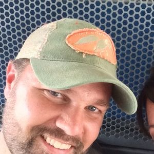 Meet your Posher, Corey